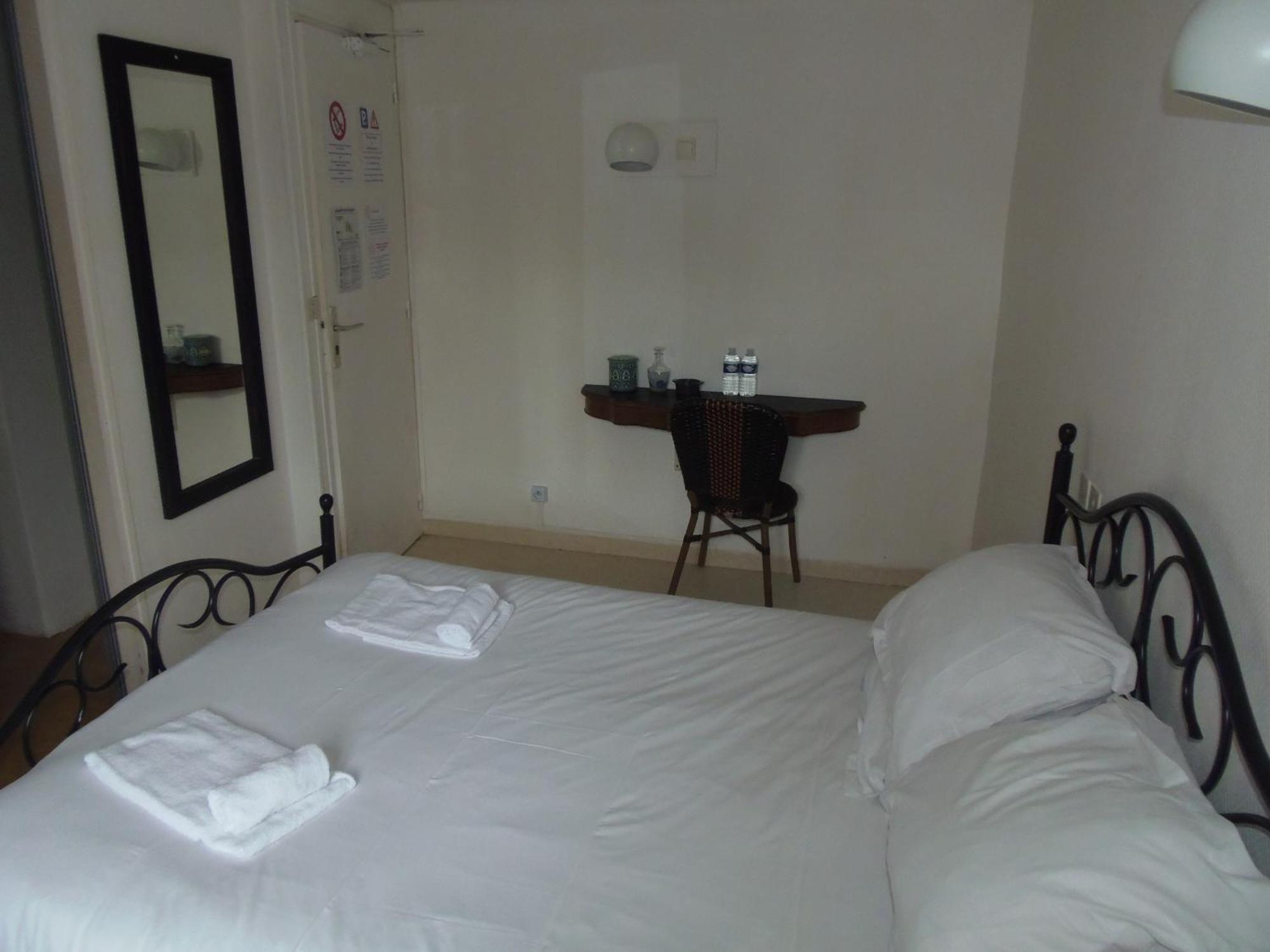 Hotel Duchesse Anne Dinan Exterior foto