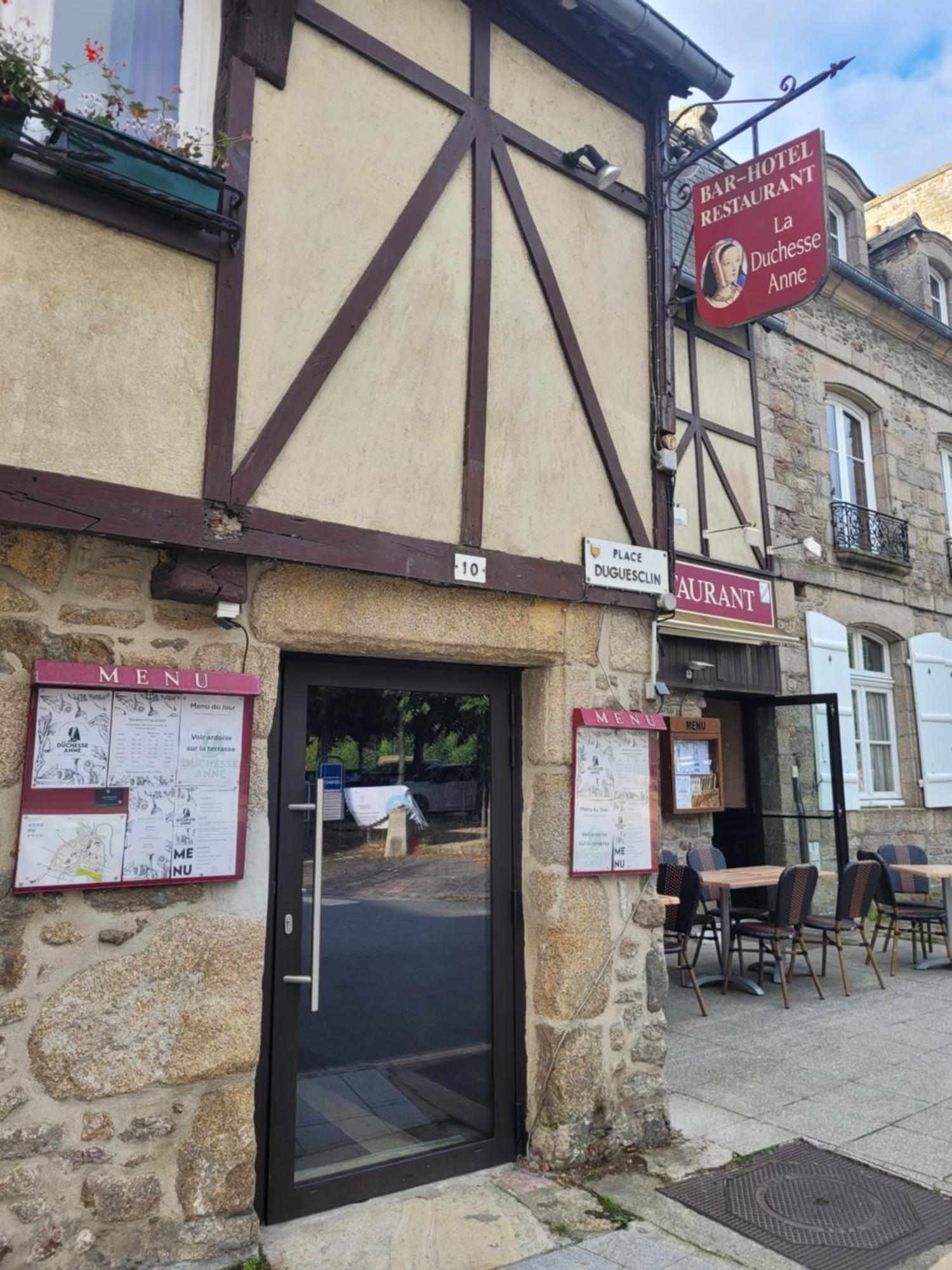 Hotel Duchesse Anne Dinan Exterior foto